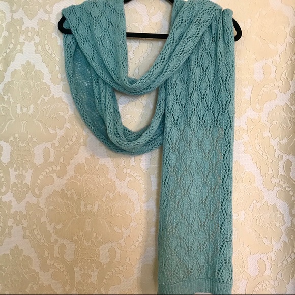 Pretty knit scarf - pastel aqua color - Picture 3 of 5